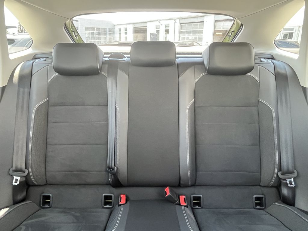 Volkswagen Taigo 1.5 TSI DSG Style 17