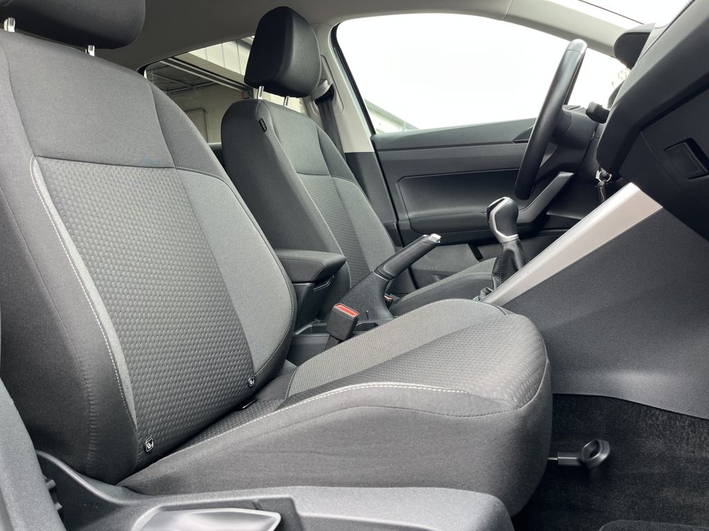 Volkswagen Polo 1.0 Life 15