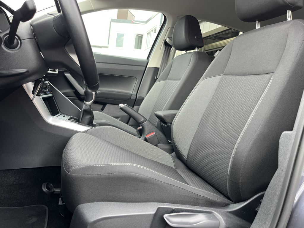 Volkswagen Polo 1.0 Life 13