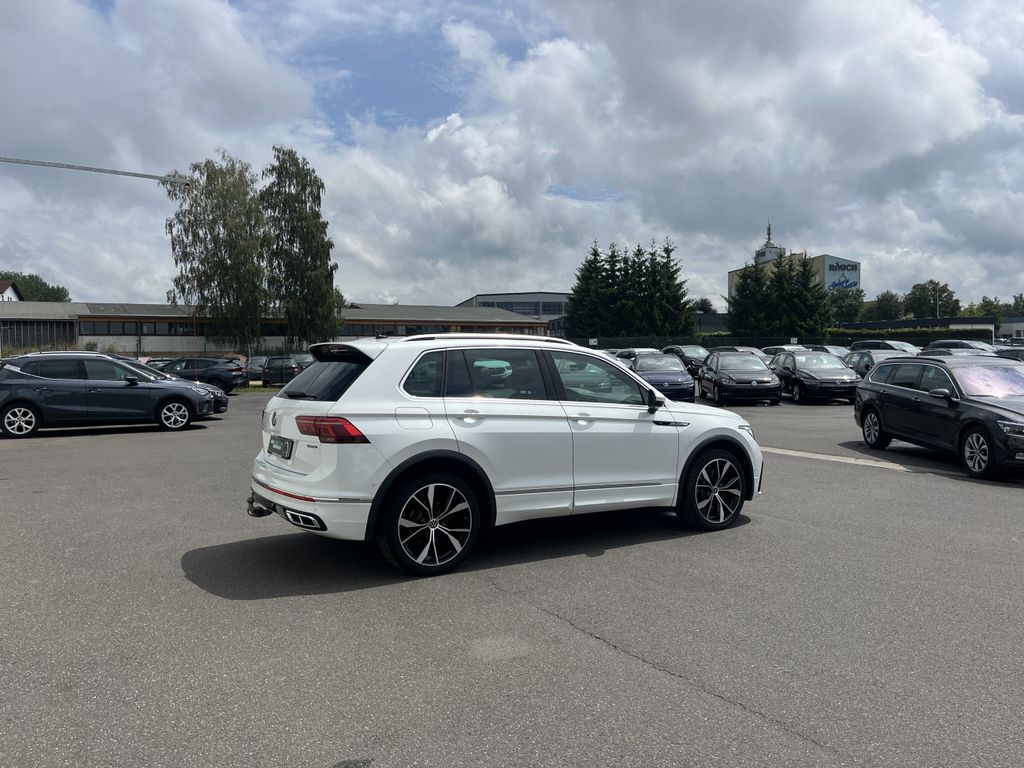 Volkswagen Tiguan 2.0 TDI 4Mo. DSG R-LINE 8