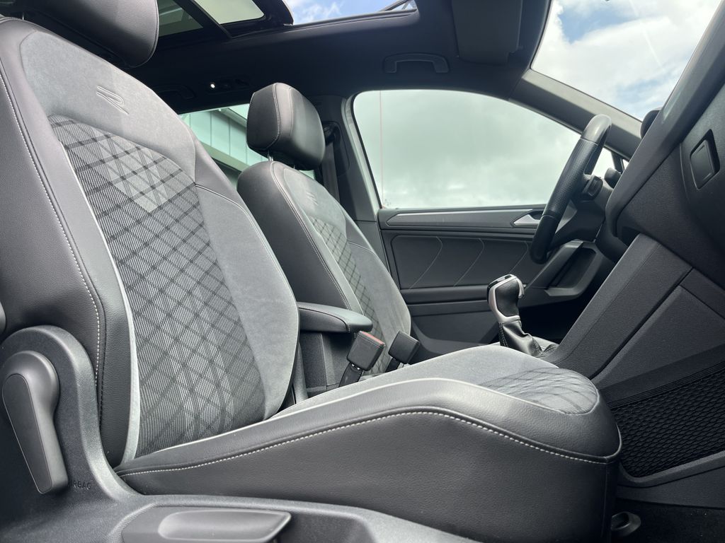 Volkswagen Tiguan 2.0 TDI 4Mo. DSG R-LINE 15