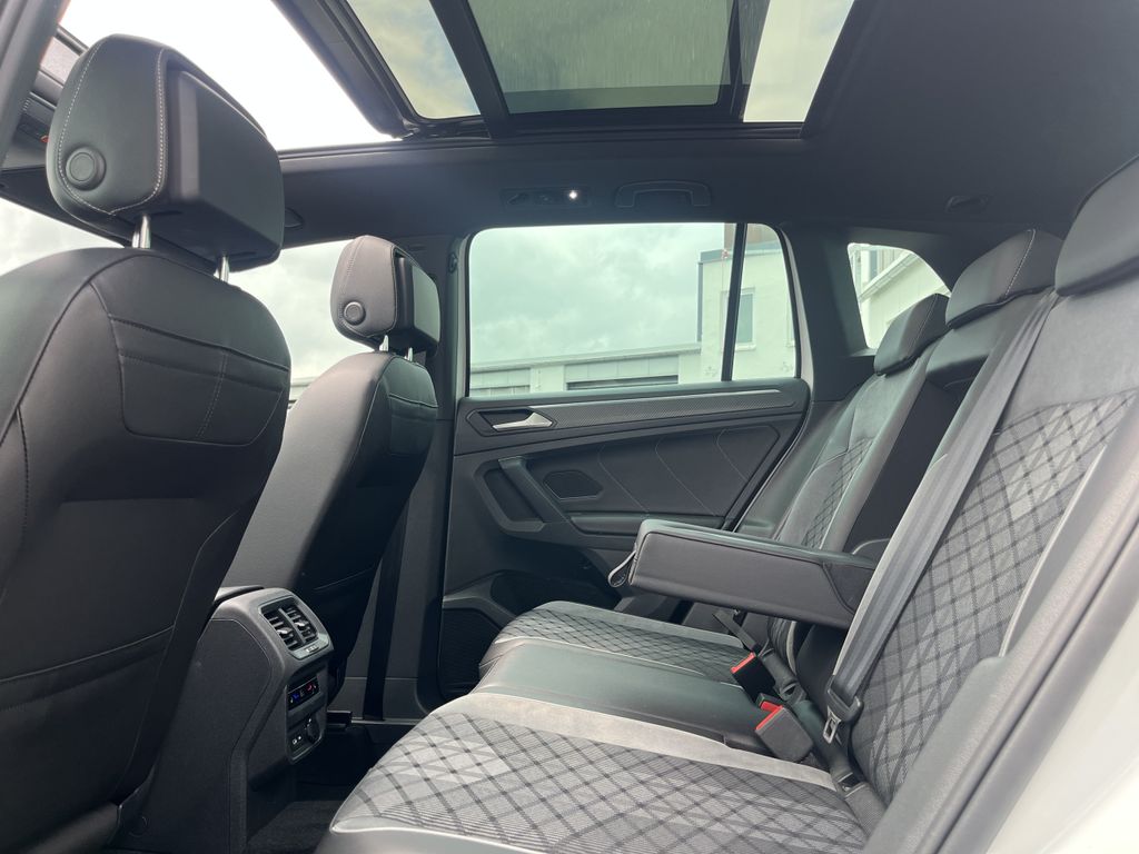 Volkswagen Tiguan 2.0 TDI 4Mo. DSG R-LINE 17