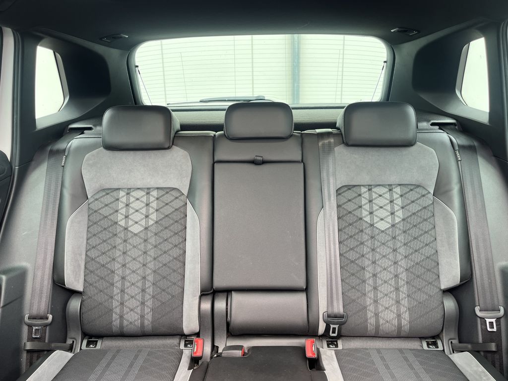 Volkswagen Tiguan 2.0 TDI 4Mo. DSG R-LINE 18