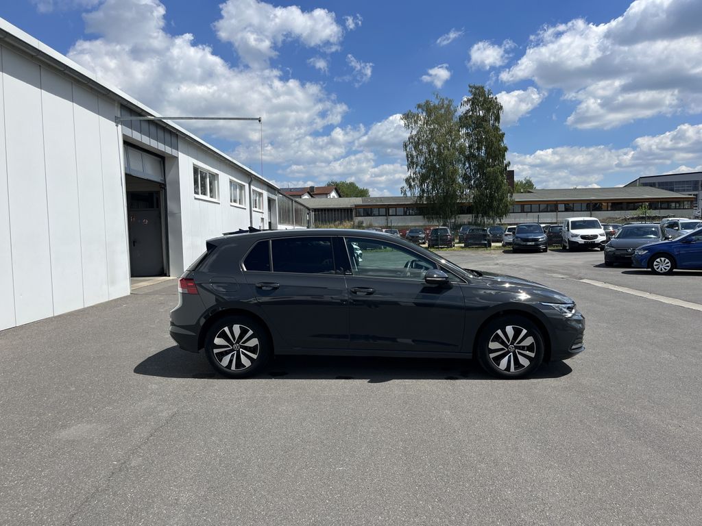 Volkswagen Golf 2.0 TDI DSG MOVE 6