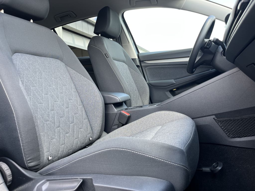 Volkswagen Golf 2.0 TDI DSG MOVE 15