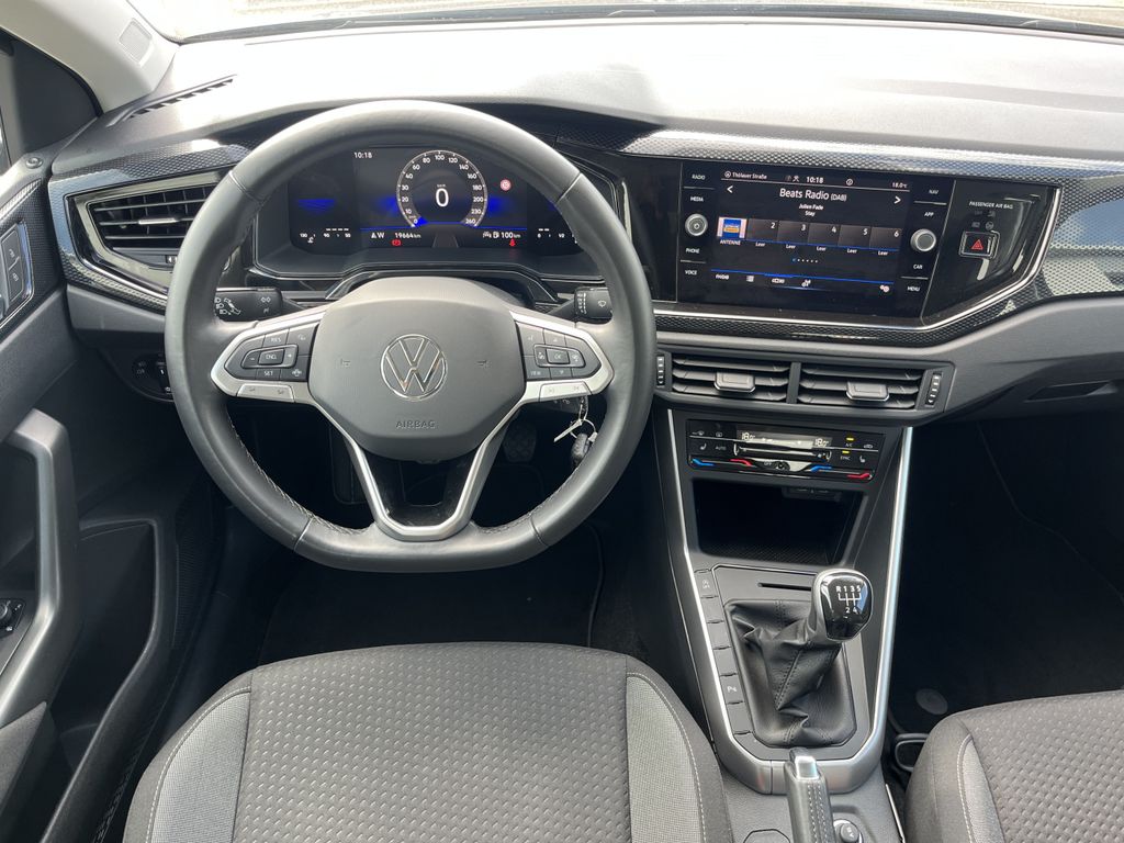 Volkswagen Polo 1.0 Life 16