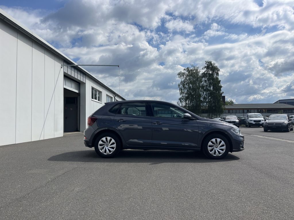 Volkswagen Polo 1.0 Life 5