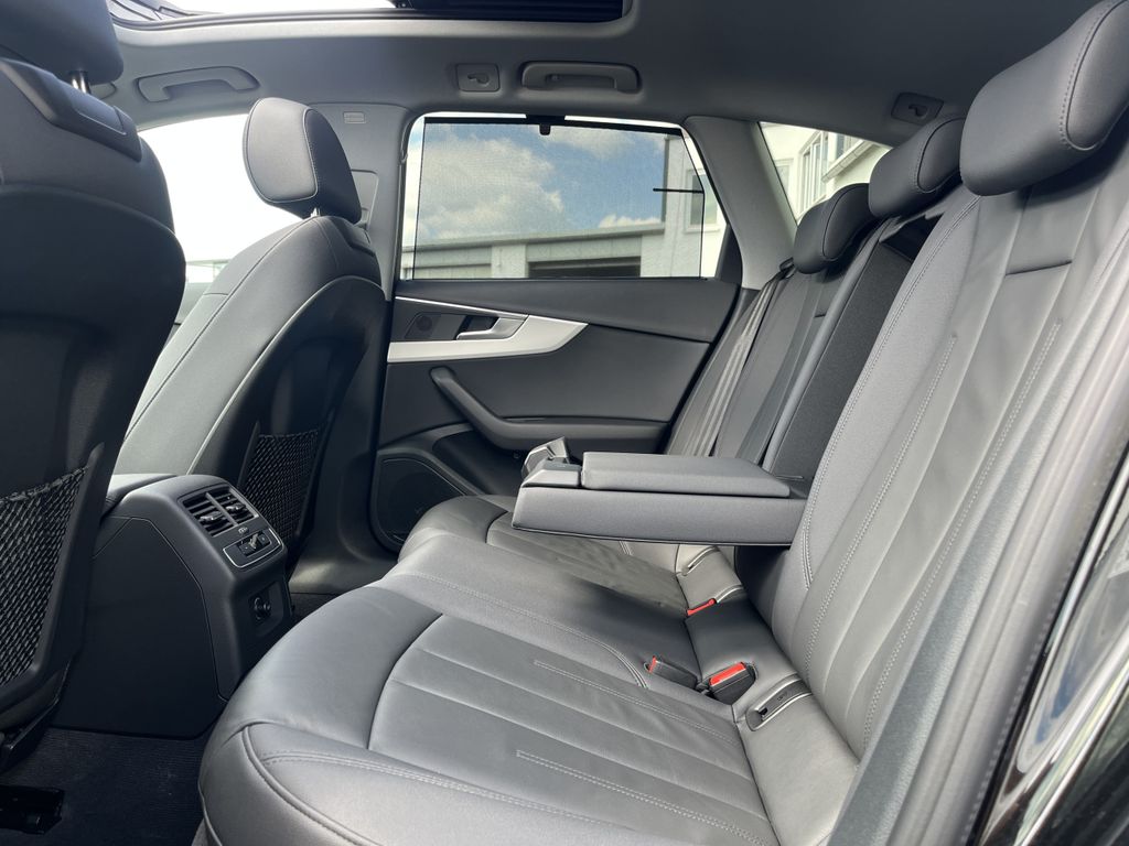 Audi A4 Avant 40 2.0 TFSI quattro advanced 17