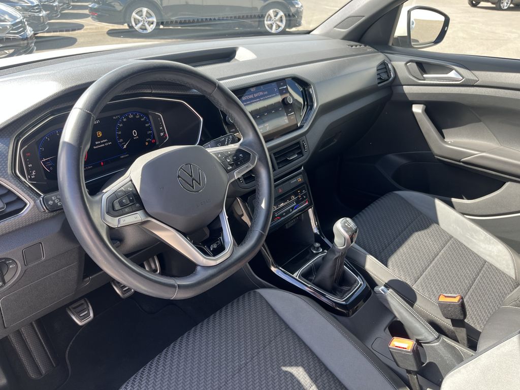 Volkswagen T-Cross 1.0 TSI R-Line 12