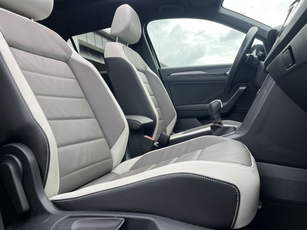 Volkswagen T-Roc 2.0 TSI 4Mo. DSG SPORT 15