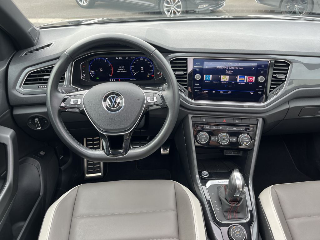 Volkswagen T-Roc 2.0 TSI 4Mo. DSG SPORT 16