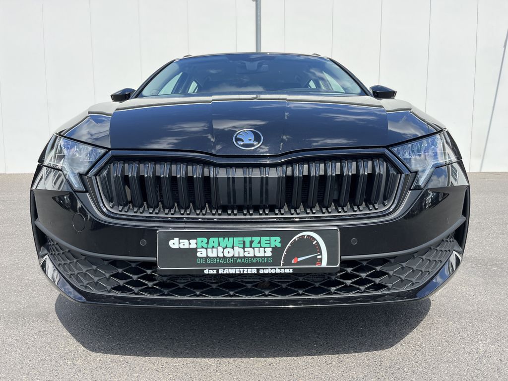 Skoda Octavia Combi 1.5 TSI DSG Blackline 4