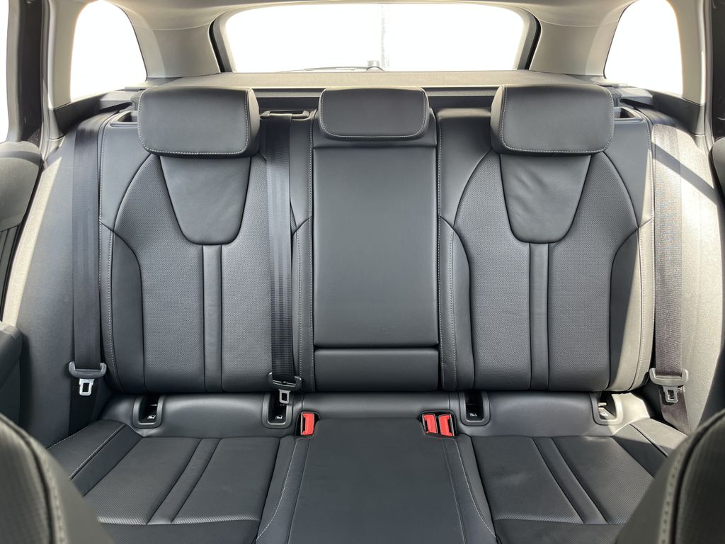 Skoda Octavia Combi 1.5 TSI DSG Blackline 18