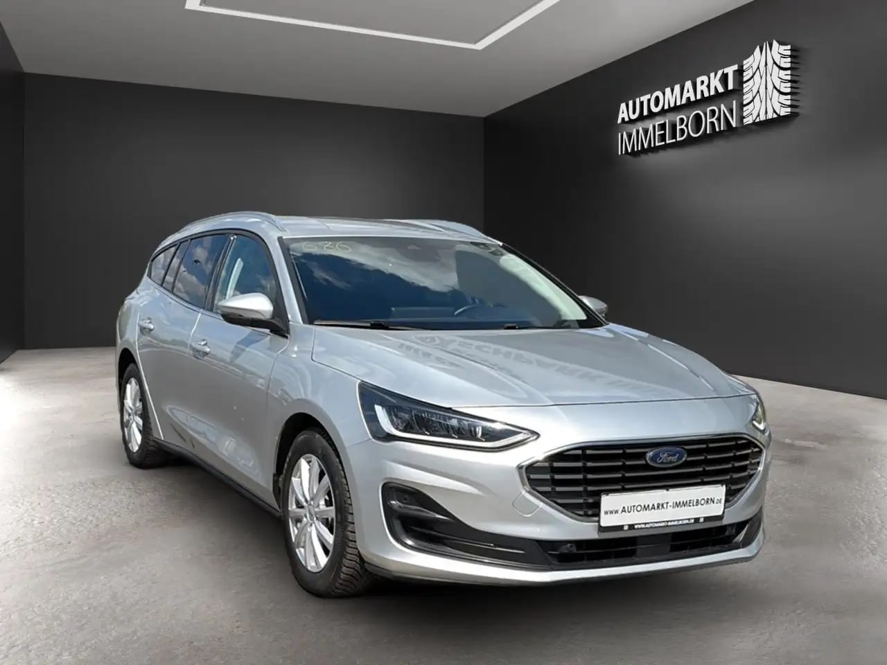 Ford Focus Titanium Tempo*LM*DAB*NaviTouch*Winterpak 2