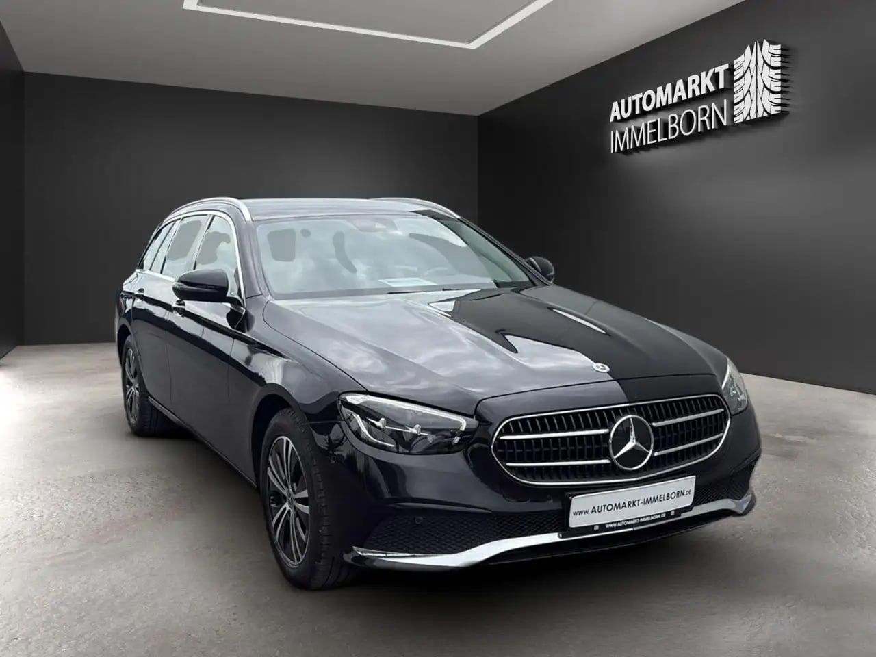 Mercedes-Benz E 220 d ALLRAD Kamera*LED*DAB*Navi*Teilleder 2