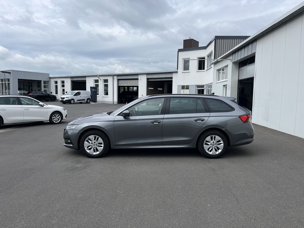 Skoda Octavia Combi 2.0 TDI DSG Blackline 3