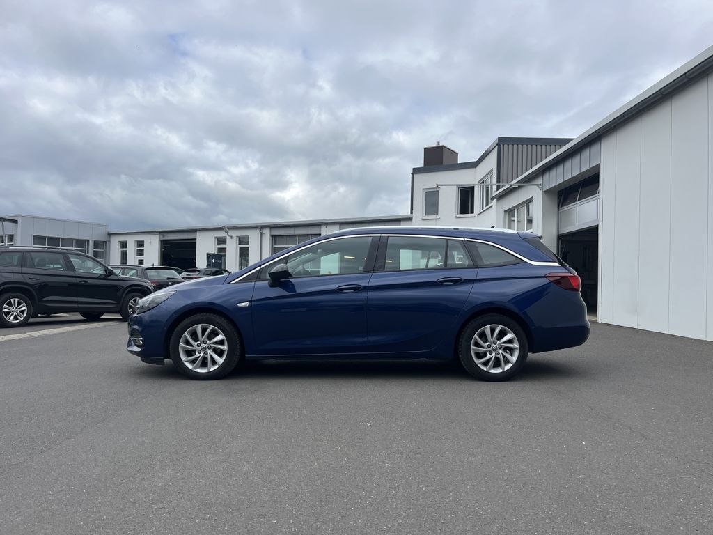 Opel Astra 1.5 Diesel Elegance 2