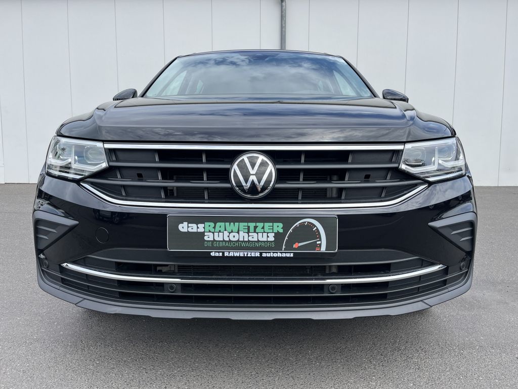 Volkswagen Tiguan 1.4 TSI e-Hybrid Life 4