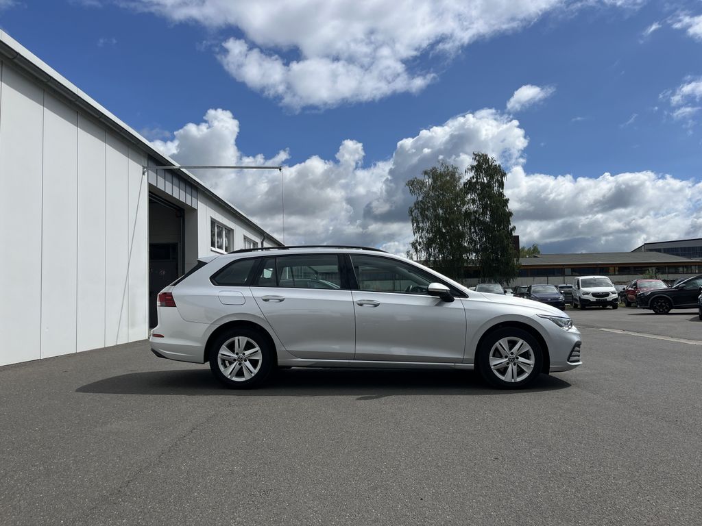 Volkswagen Golf Variant 2.0 TDI Life 5