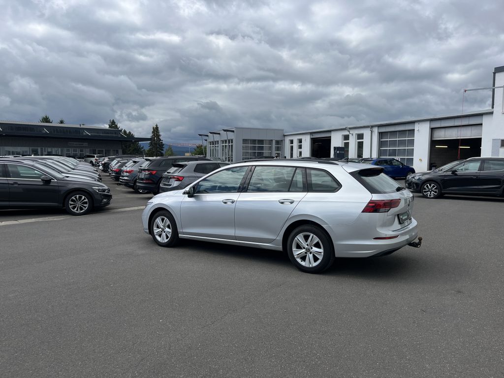Volkswagen Golf Variant 2.0 TDI Life 11