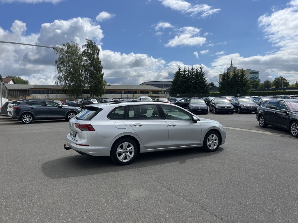 Volkswagen Golf Variant 2.0 TDI Life 8