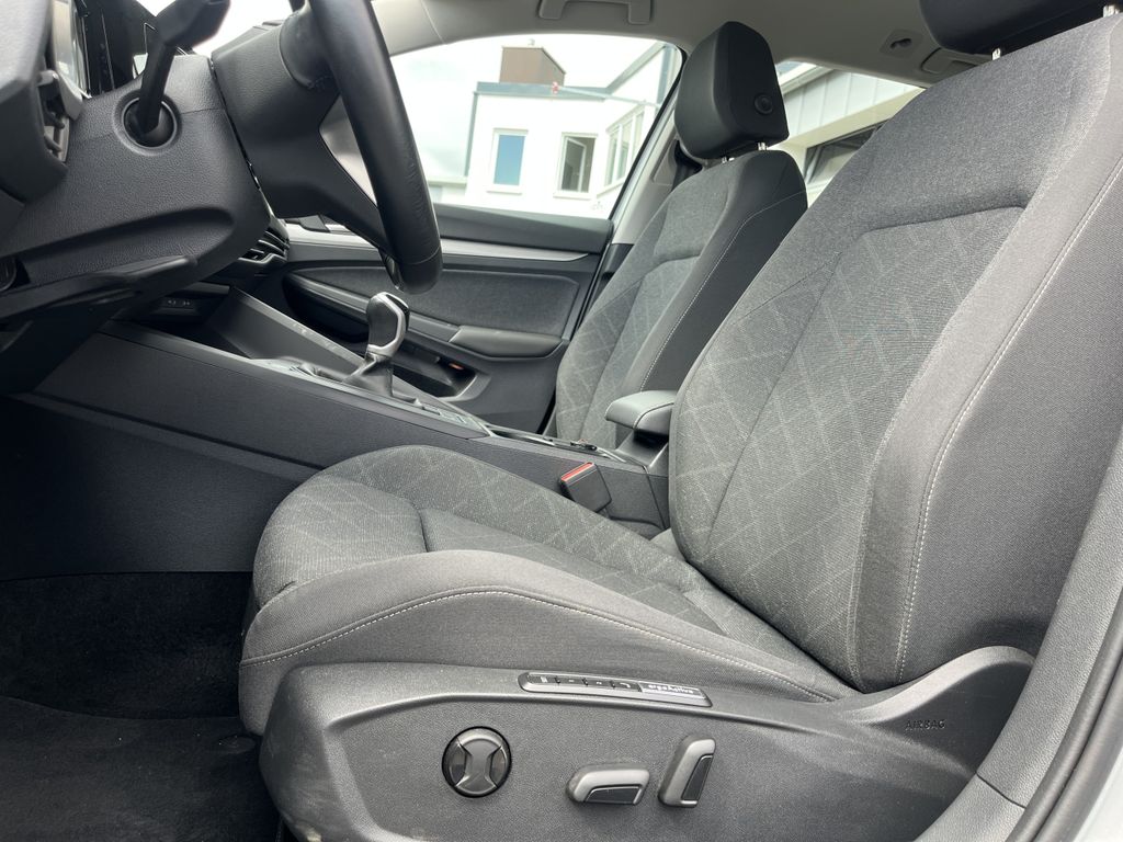 Volkswagen Golf Variant 2.0 TDI Life 13