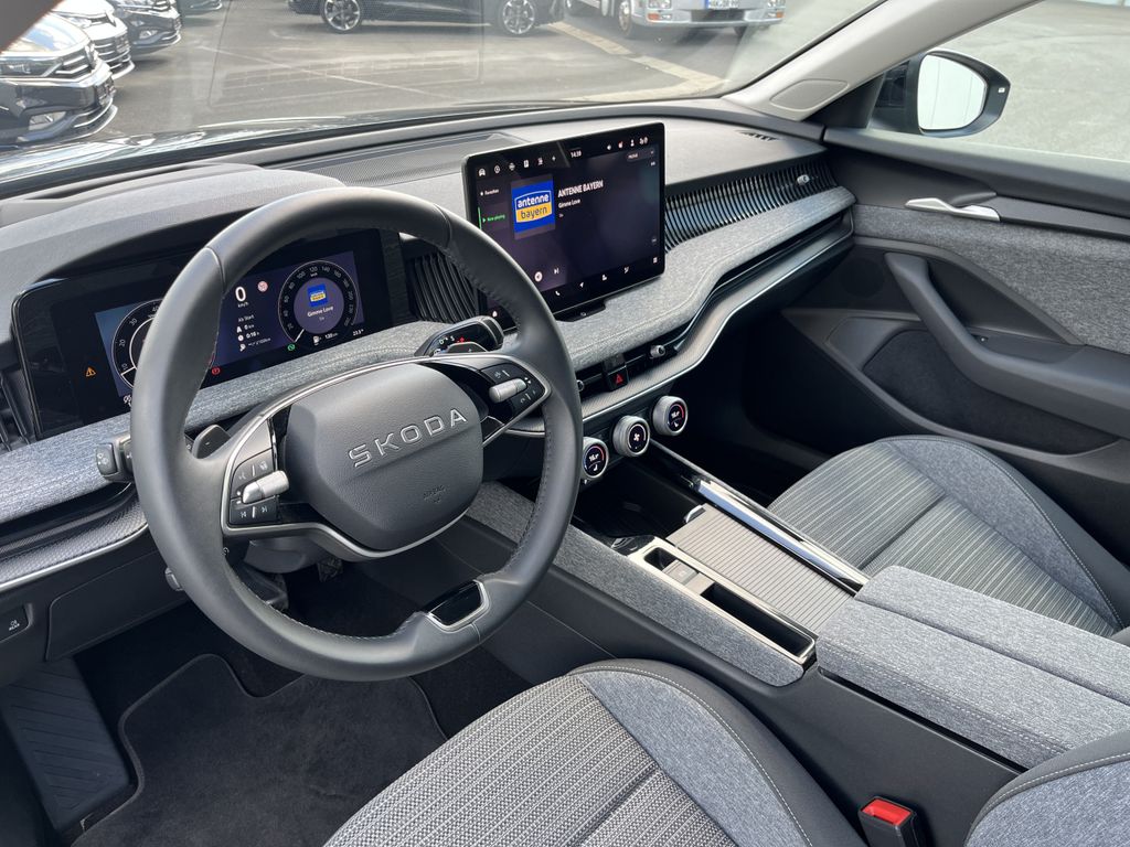 Skoda Superb Combi 2.0 TSI DSG Selection 12