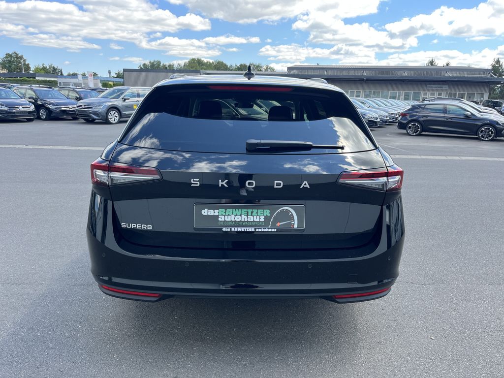 Skoda Superb Combi 2.0 TSI DSG Selection 9
