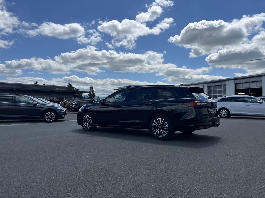 Skoda Superb Combi 2.0 TSI DSG Selection 10