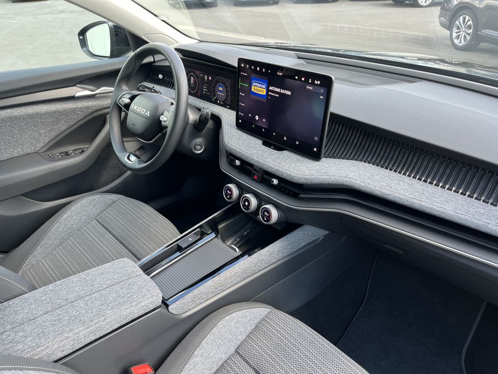 Skoda Superb Combi 2.0 TSI DSG Selection 14