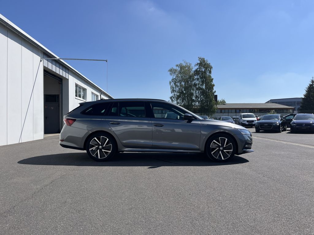 Skoda Octavia Combi 2.0 TDI DSG Sportline 5