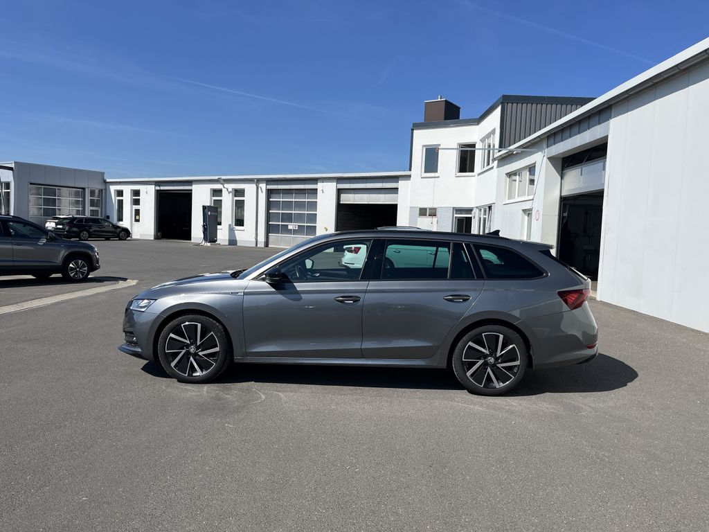 Skoda Octavia Combi 2.0 TDI DSG Sportline 3