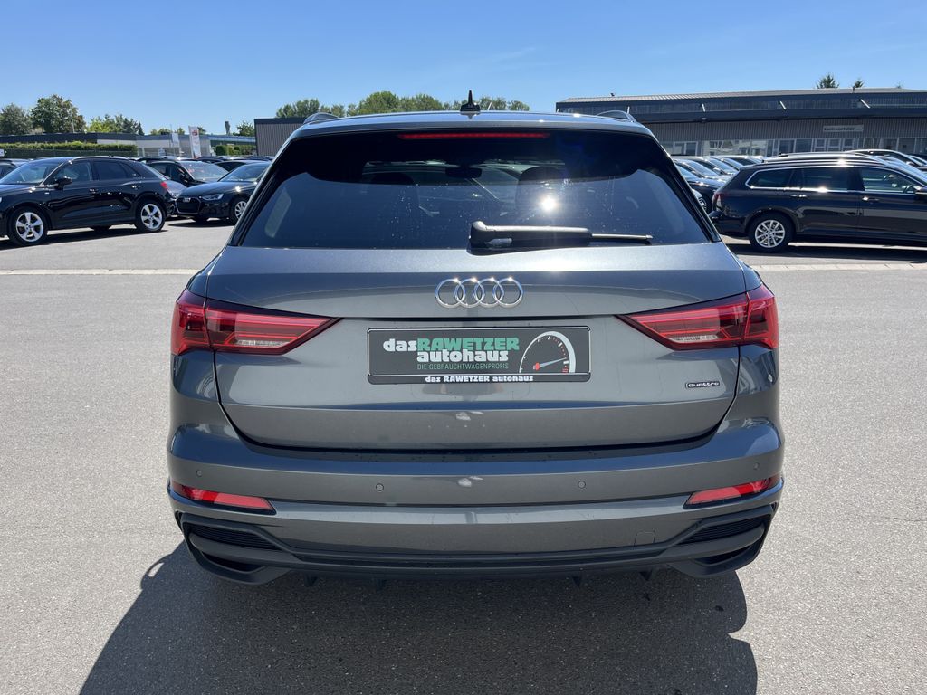 Audi Q3 40 2.0 TFSI quattro S tronic S line 9