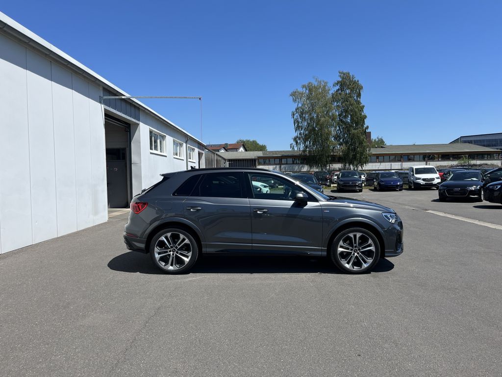 Audi Q3 40 2.0 TFSI quattro S tronic S line 6