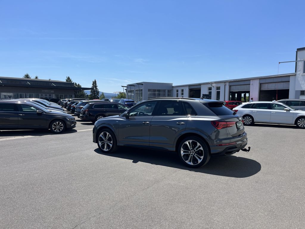 Audi Q3 40 2.0 TFSI quattro S tronic S line 11