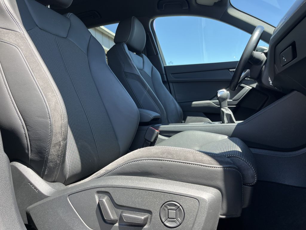 Audi Q3 40 2.0 TFSI quattro S tronic S line 15