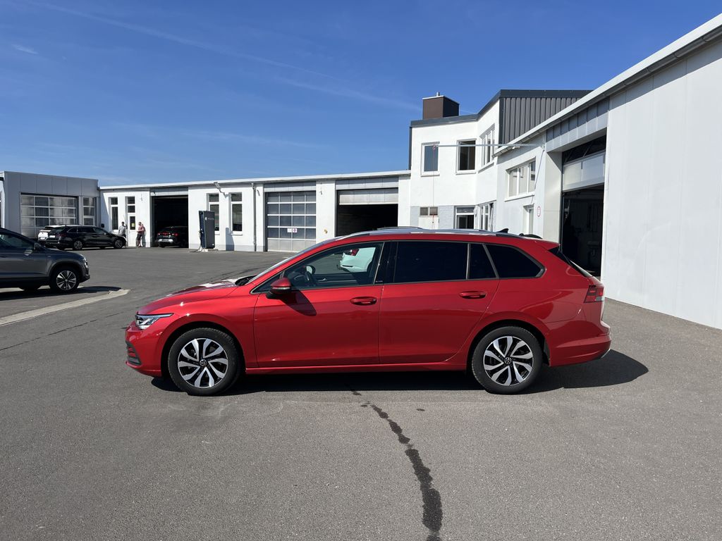 Volkswagen Golf Variant 1.5 TSI Life ACTIVE Navi TravelAssi 3