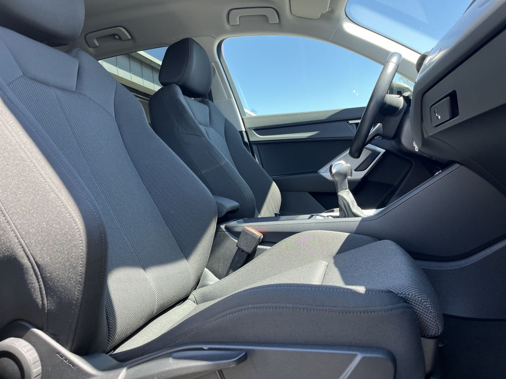 Audi Q3 35 2.0 TDI S tronic 15