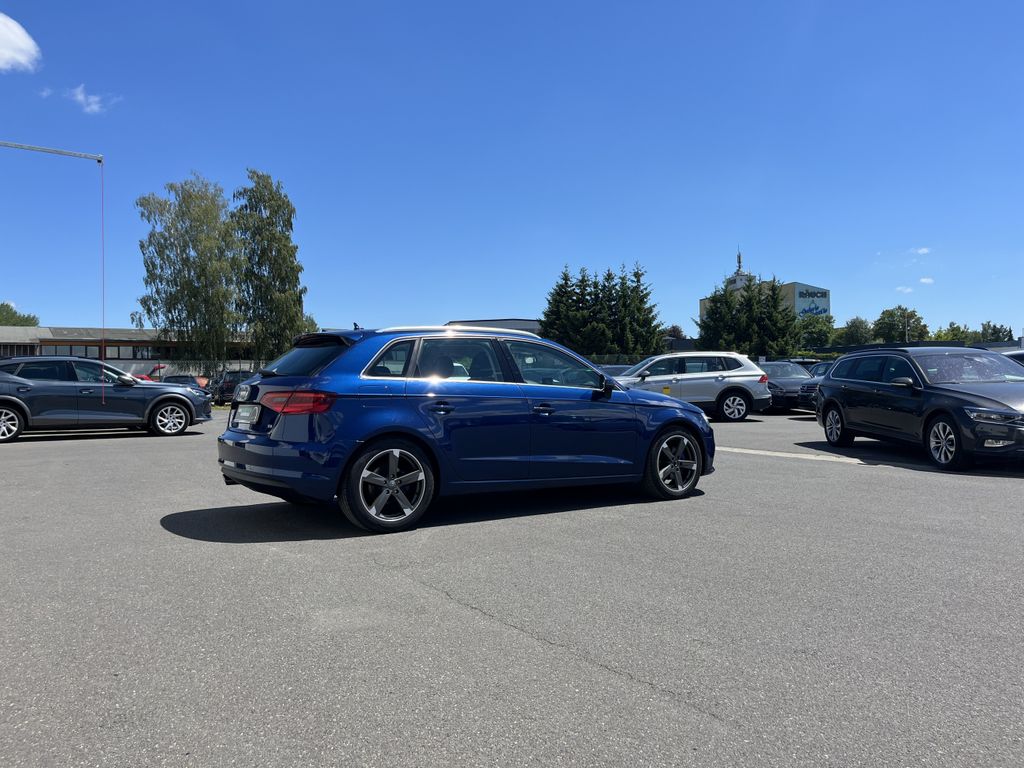Audi A3 Sportback 2.0 TDI S tronic Ambition Navi SHZ 7