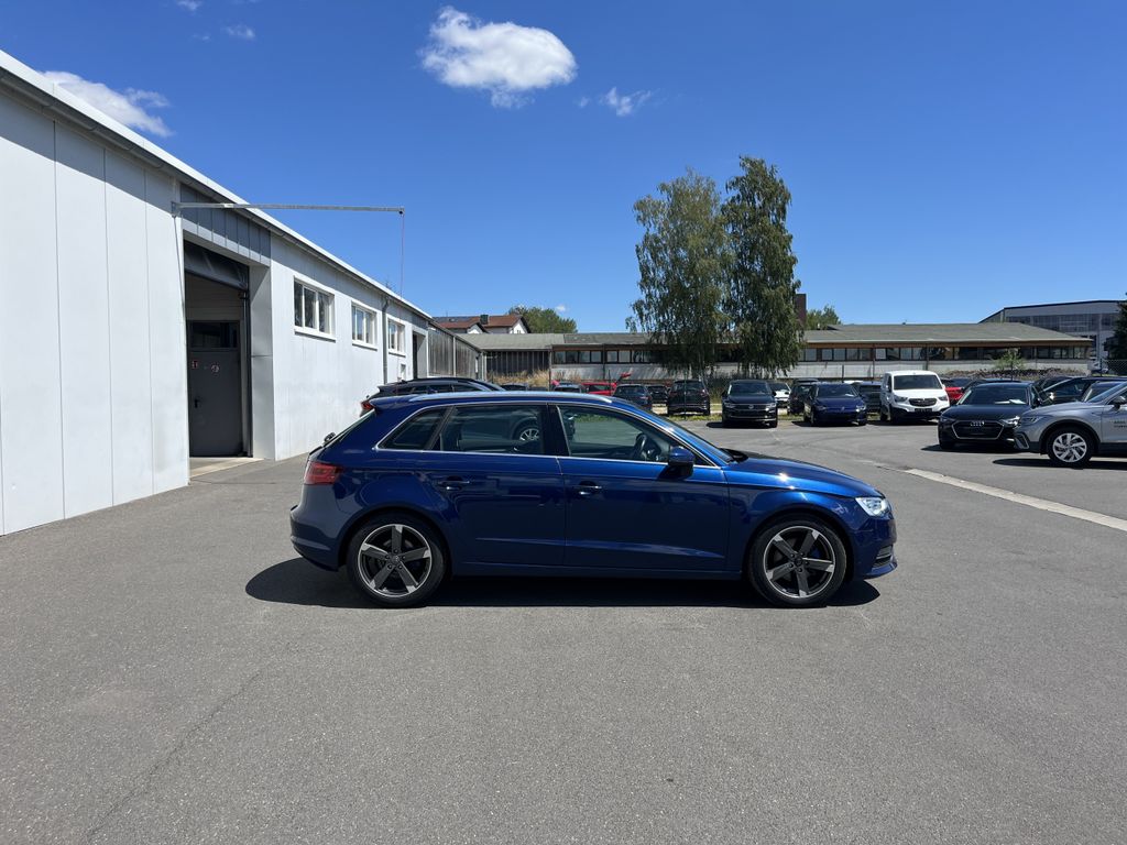 Audi A3 Sportback 2.0 TDI S tronic Ambition Navi SHZ 6