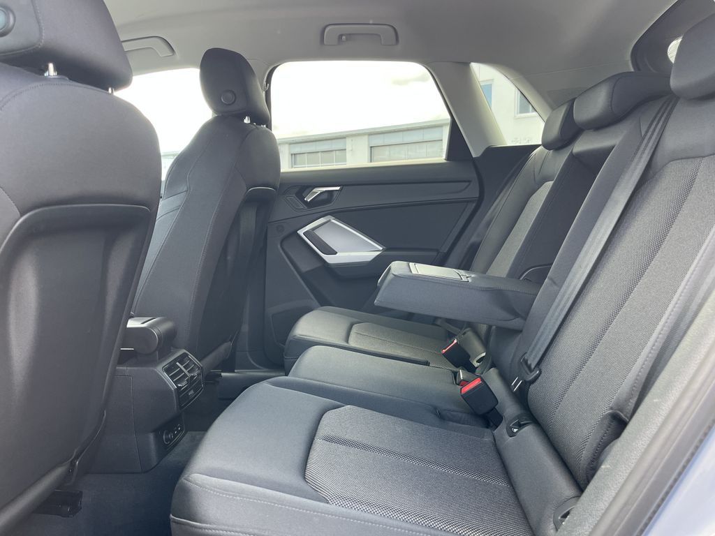 Audi Q3 35 1.5 TFSI S tronic advanced 16