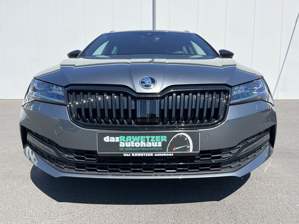 Skoda Superb Combi 2.0 TSI DSG Sportline 4