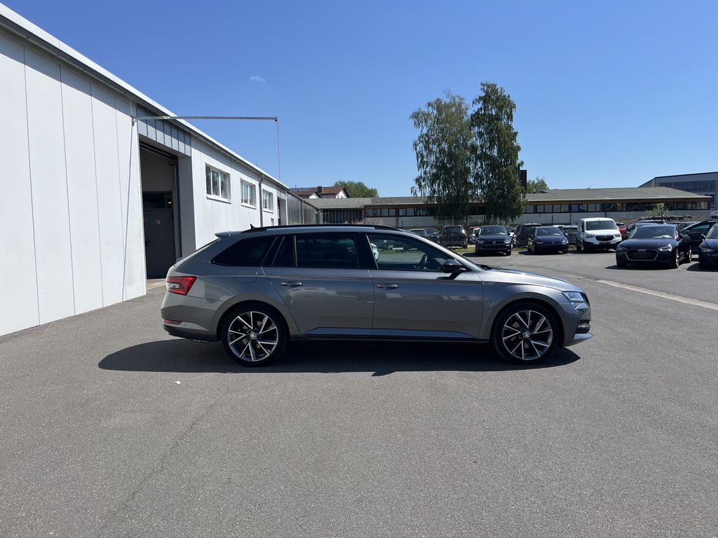 Skoda Superb Combi 2.0 TSI DSG Sportline 6