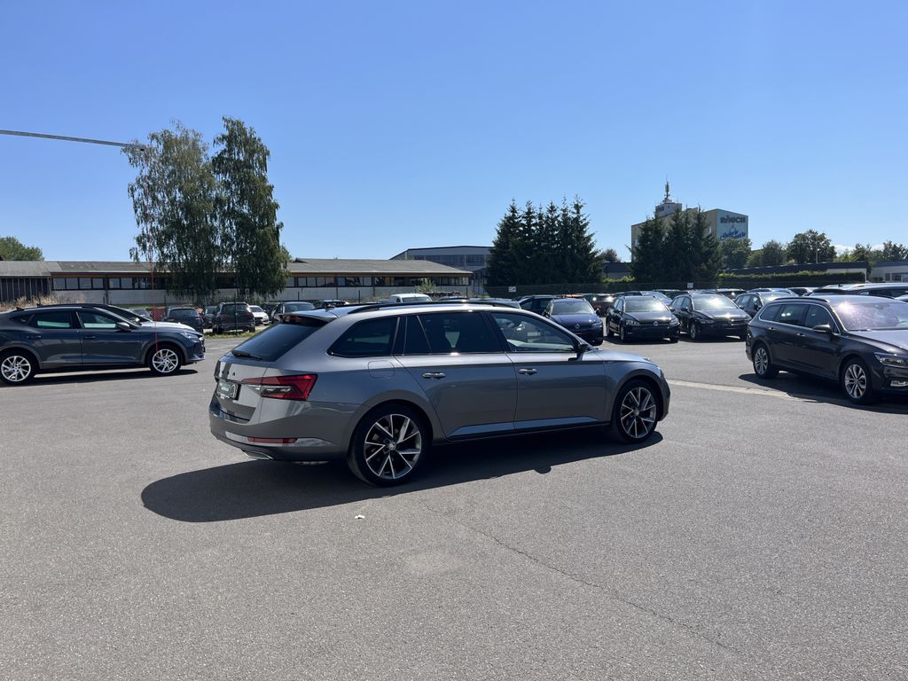 Skoda Superb Combi 2.0 TSI DSG Sportline 8