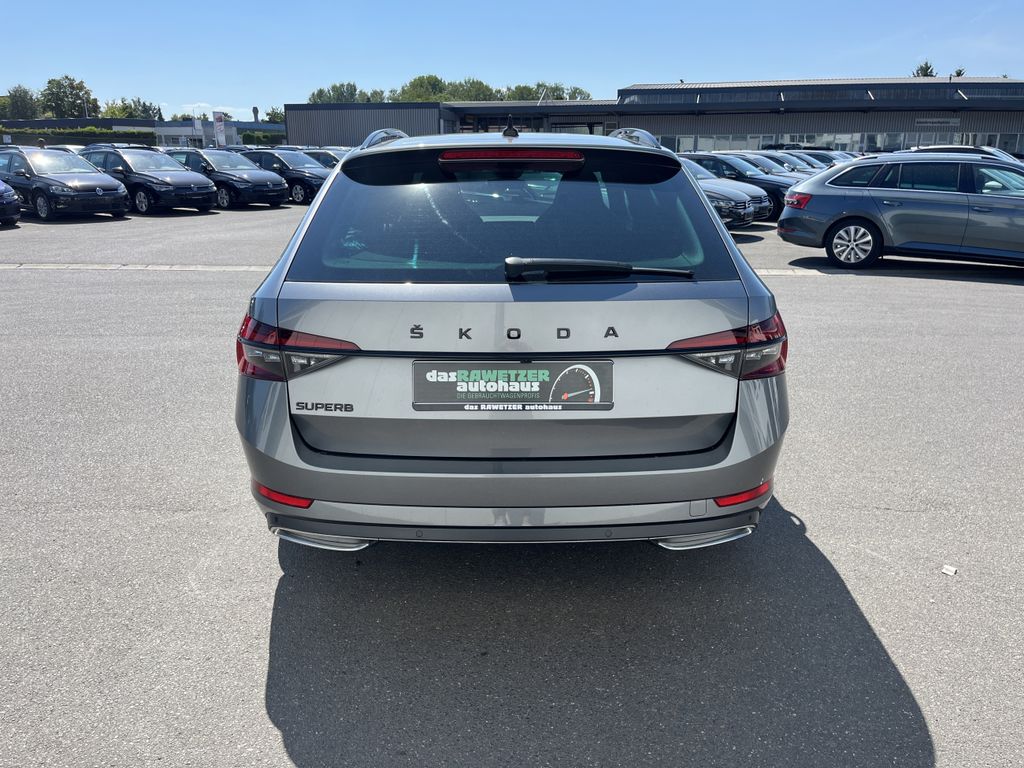 Skoda Superb Combi 2.0 TSI DSG Sportline 9