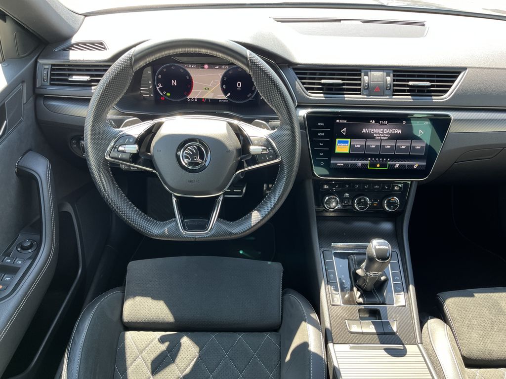 Skoda Superb Combi 2.0 TSI DSG Sportline 16