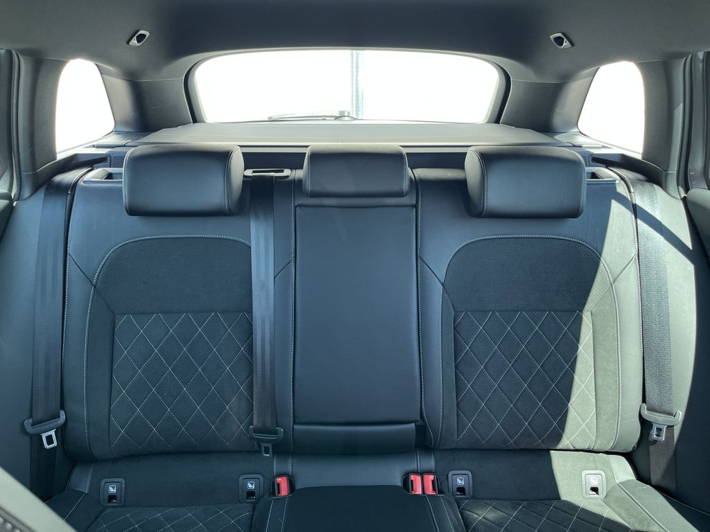 Skoda Superb Combi 2.0 TSI DSG Sportline 18