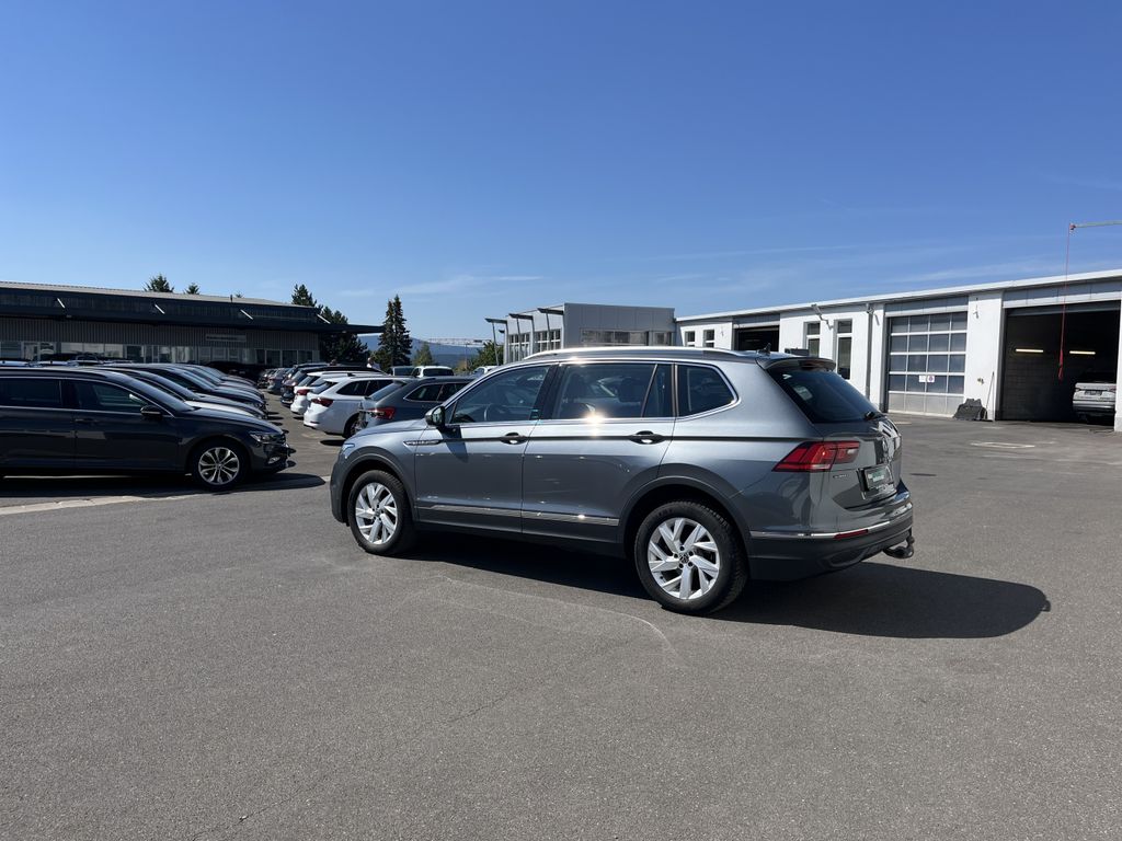 Volkswagen Tiguan Allspace 1.5 TSI DSG Life 11