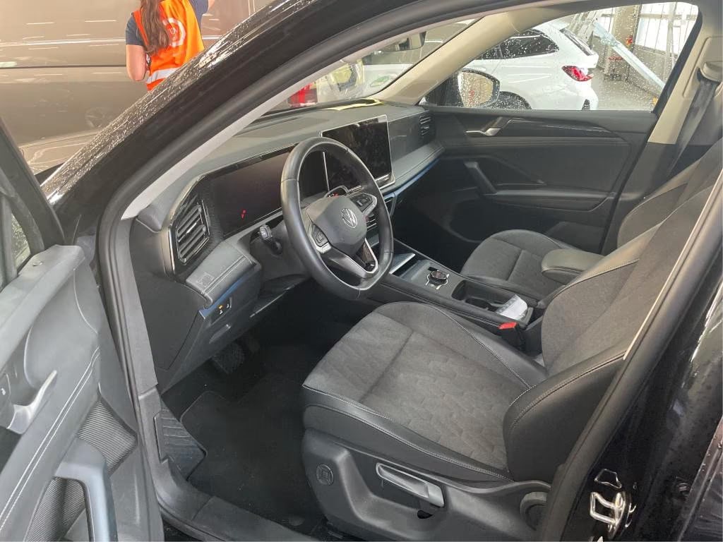 Volkswagen Tiguan 2.0 2024 5