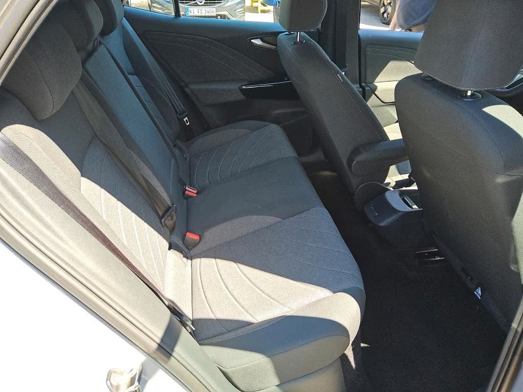 Volkswagen ID.3 2024 6